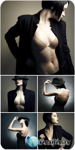     / Stylish woman in black - Stock photo